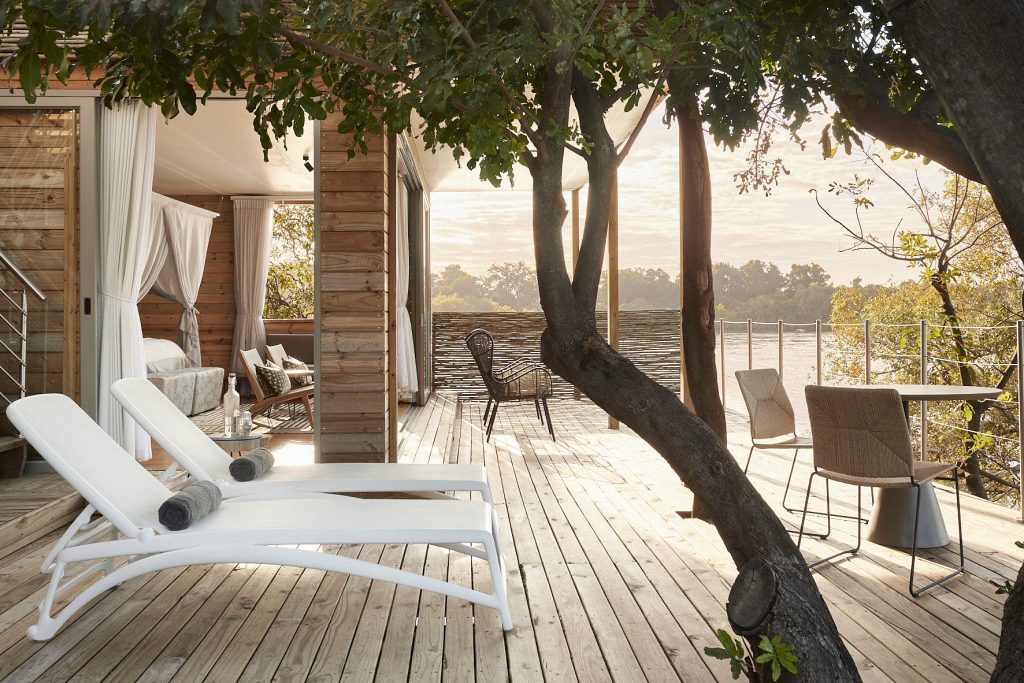 Luxury Island Tree house suite on Zambezi River