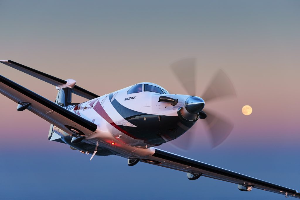 Pilatus PC12 Fly-in safari